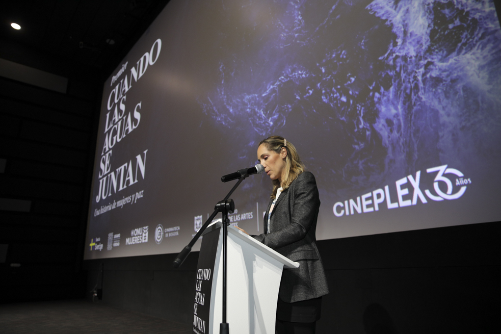 Lanzamiento de la película "Cuando las aguas se juntan"