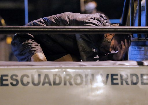 Mueren 13 personas tras estampida en una fiesta clandestina en Perú