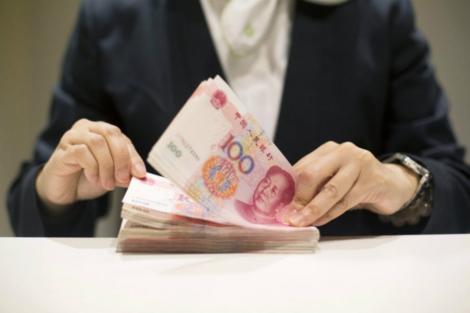 Agencia calificadora S&P elogia la devaluación de la moneda china