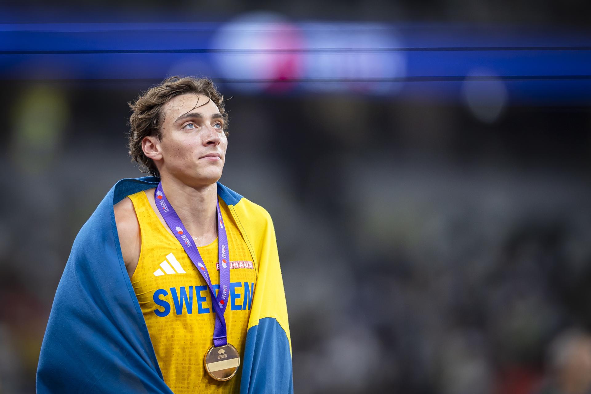 Duplantis volvió a romper el récord del mundo: ¡es histórico, ya va 14 veces!
