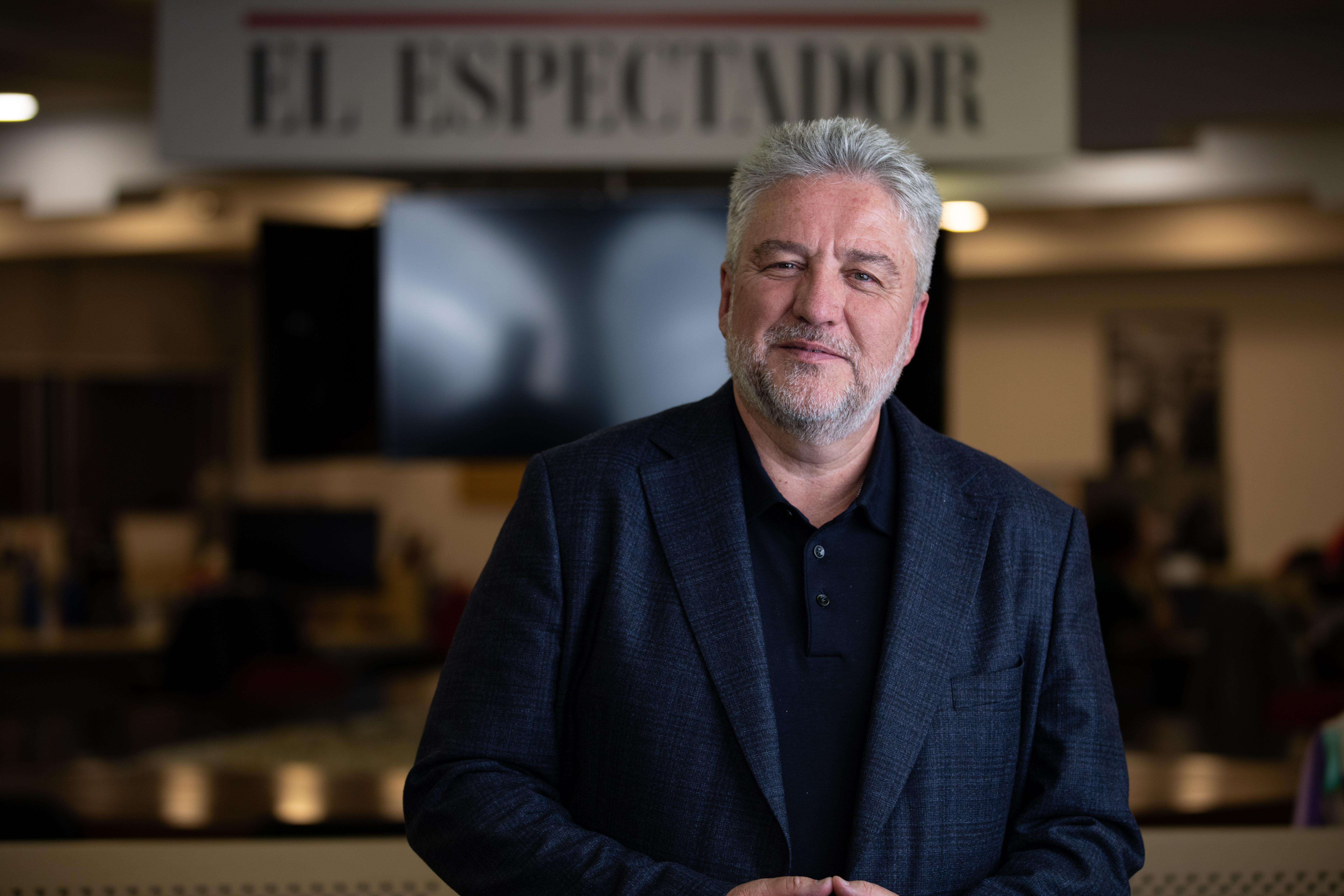 Escritor, economista, conferenciante internacional y consultor español, autor del bestseller “La buena suerte”, en entrevista