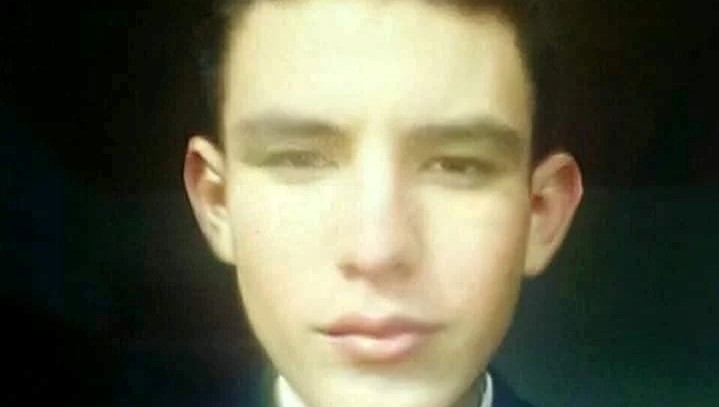 Se desconoce el paradero actual de Cesar Vivas Becerra. Se cree que está en Chile.