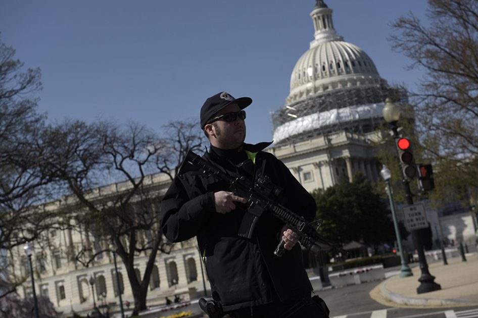 Evacuan el Capitolio de EE.UU. por segundo día consecutivo