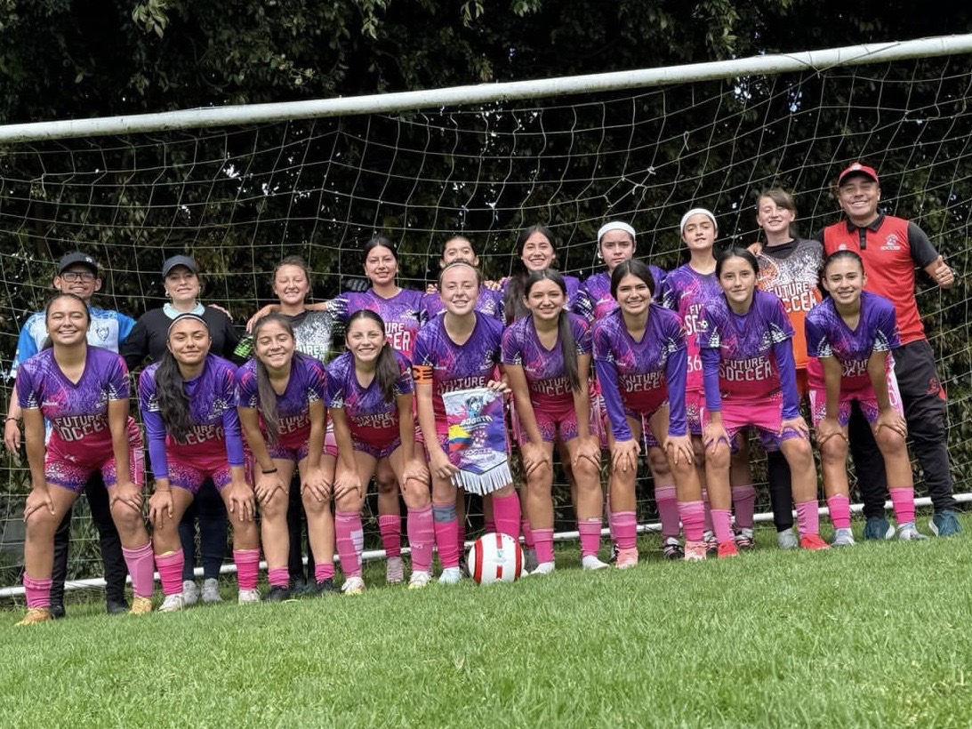 Goleada millonaria: jugadoras de Future Soccer denuncian presunta estafa por viaje a México