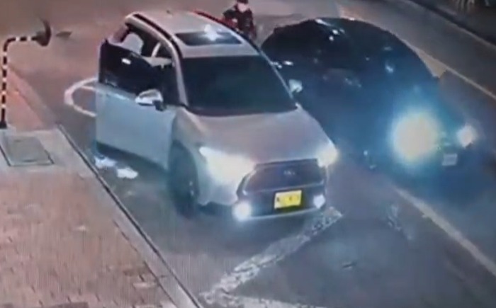 Balacera y persecución tras hurto de camioneta deja cinco capturas y un menor aprehendido