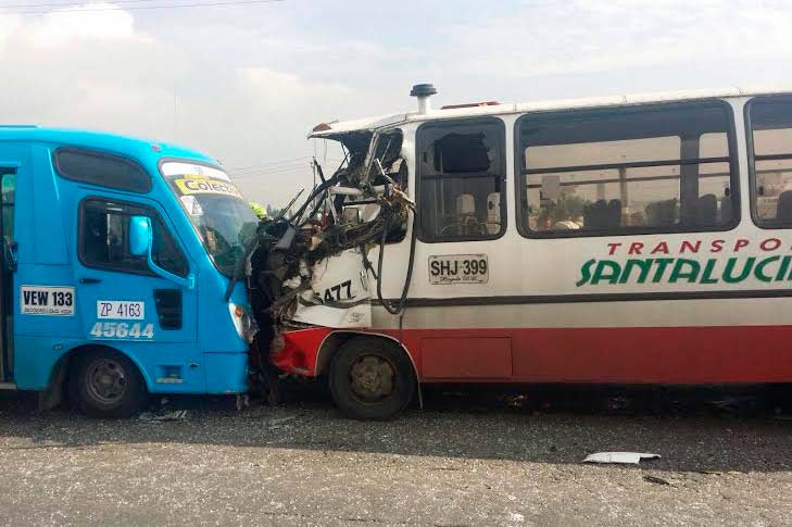 Un muerto y 55 heridos deja grave accidente de tránsito en Bogotá