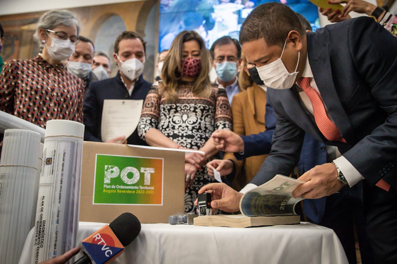 Concejales de Bogotá exigen autonomía para discutir el POT