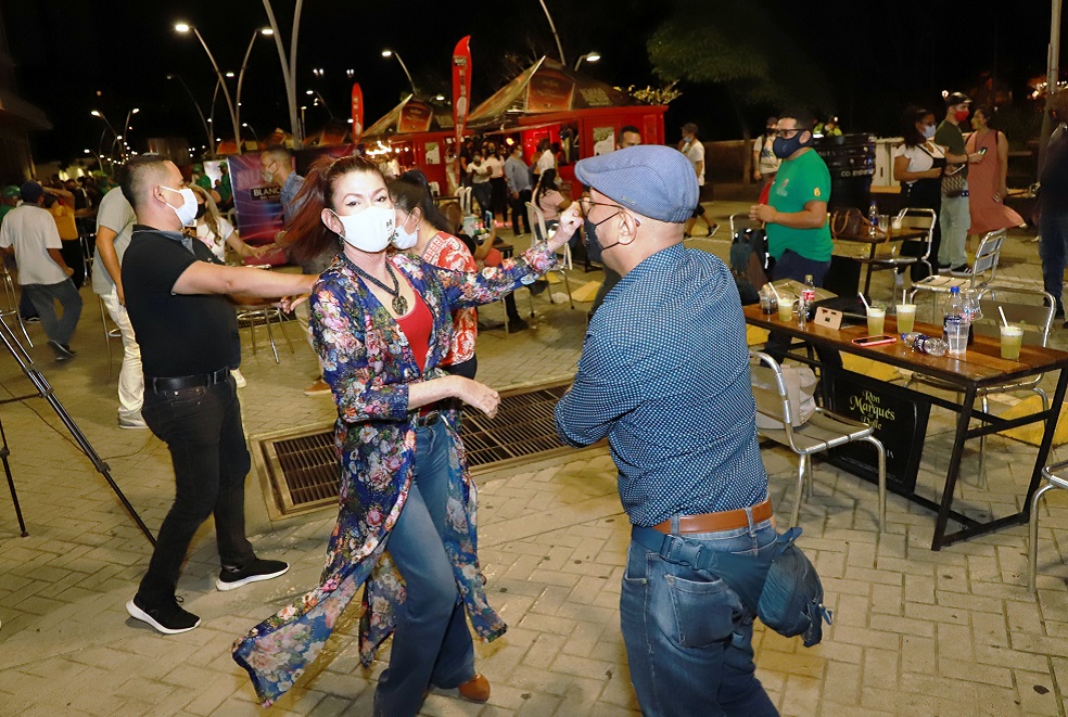 Bares y discotecas de Cali podrán abrir hasta las 5:00 a.m.