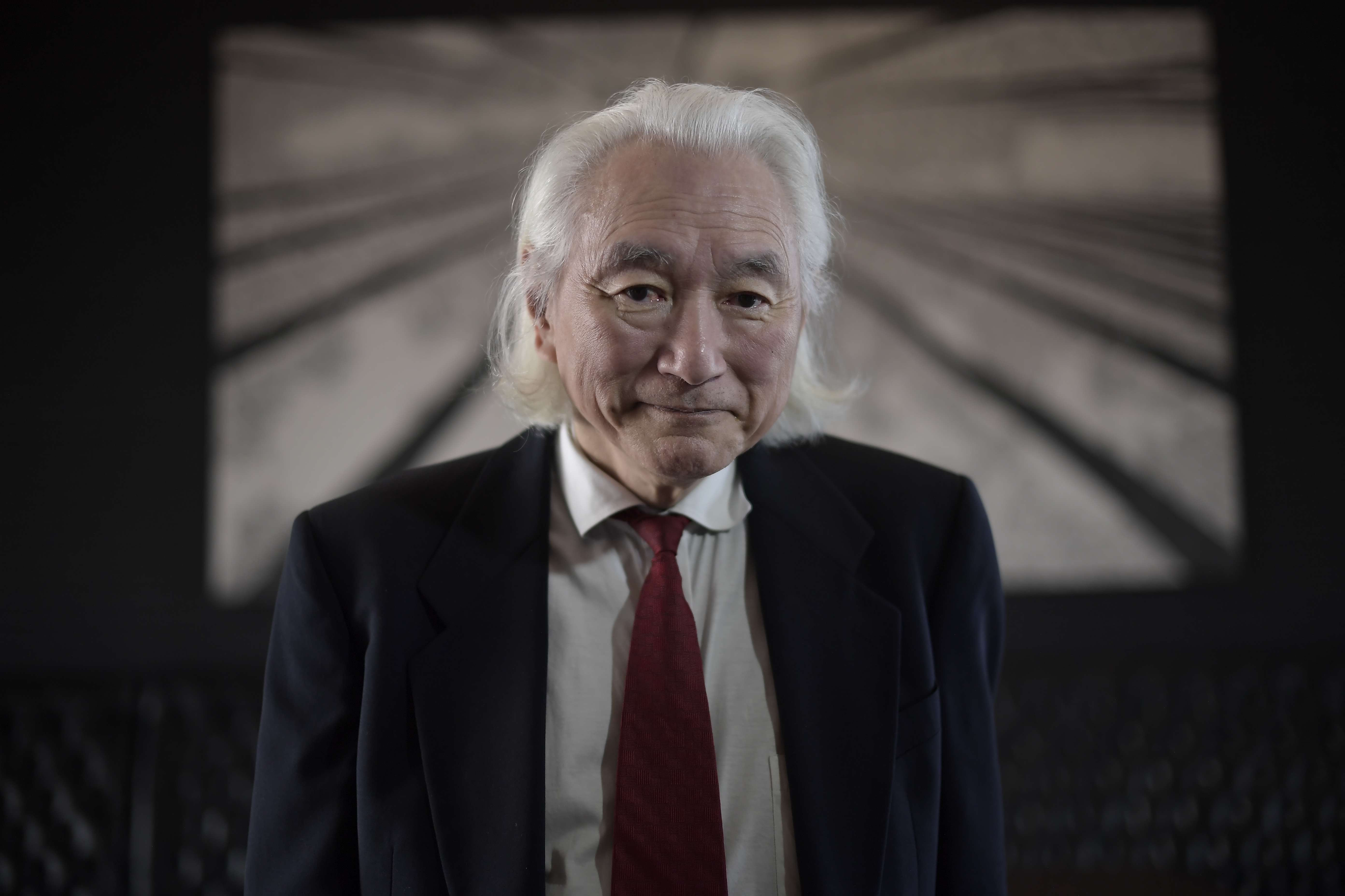 El científico Michio Kaku en su nuevo libro: “Se acerca una revolución cuántica”