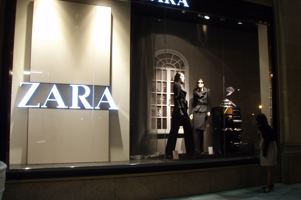 Grandes marcas, rajadas en algodón sostenible