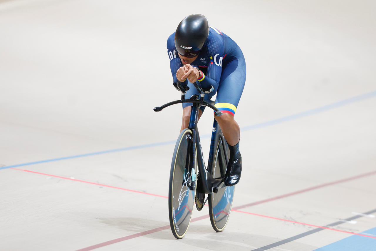 Stefany Cuadrado y una buena noticia para el ciclismo colombiano: oro y récord paramericano