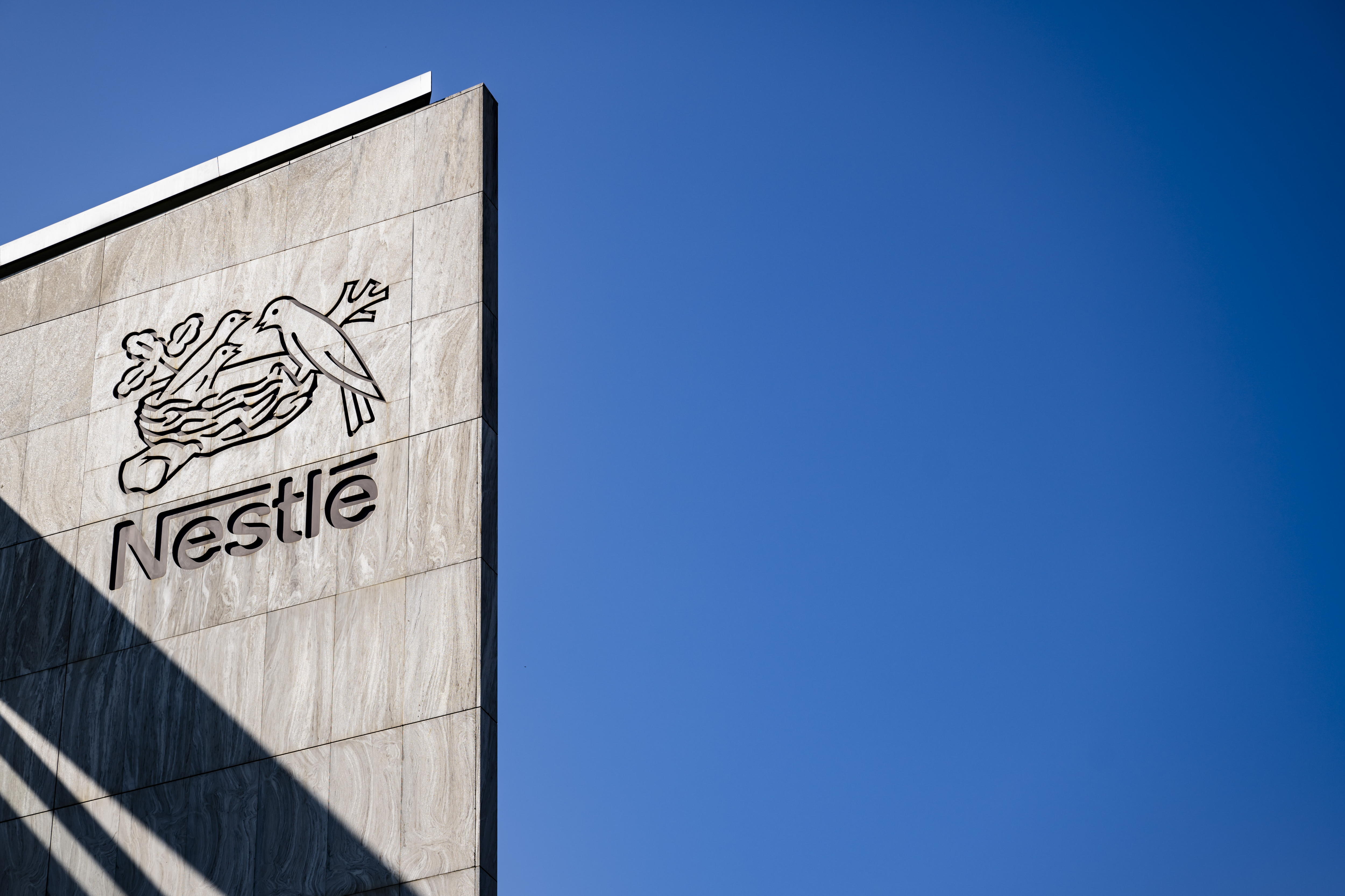Ante denuncias contra Nestlé, se inicia negociación entre esta y su sindicato