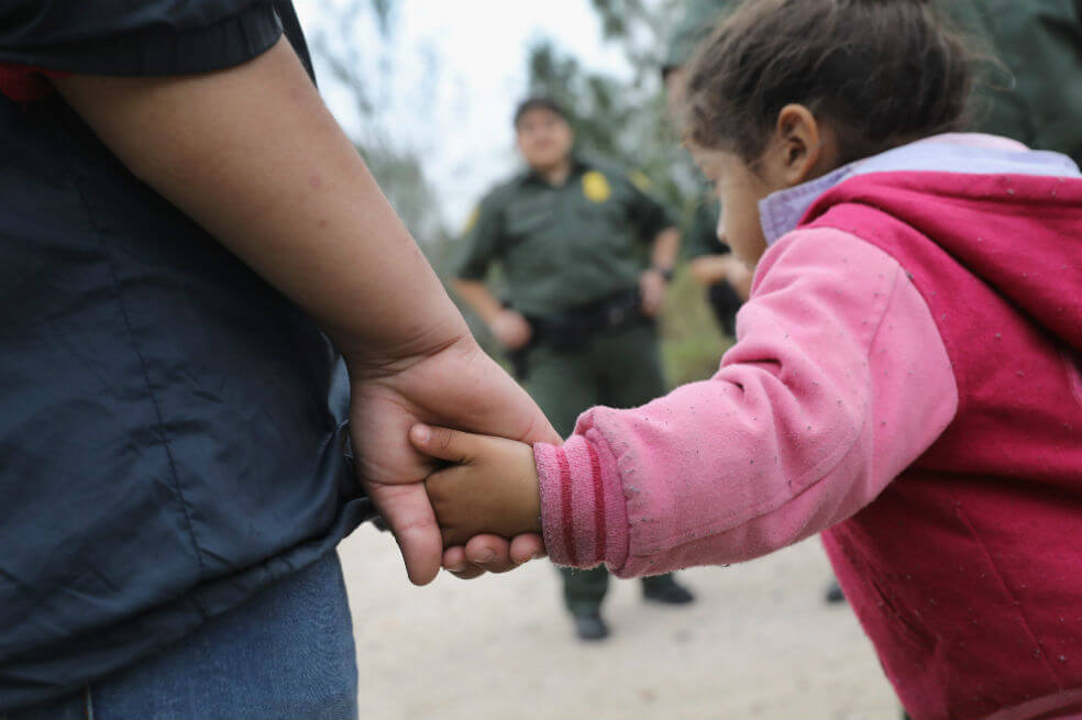 Corte Suprema ordena crear cartillas para que menores denuncien cuando sean abusados
