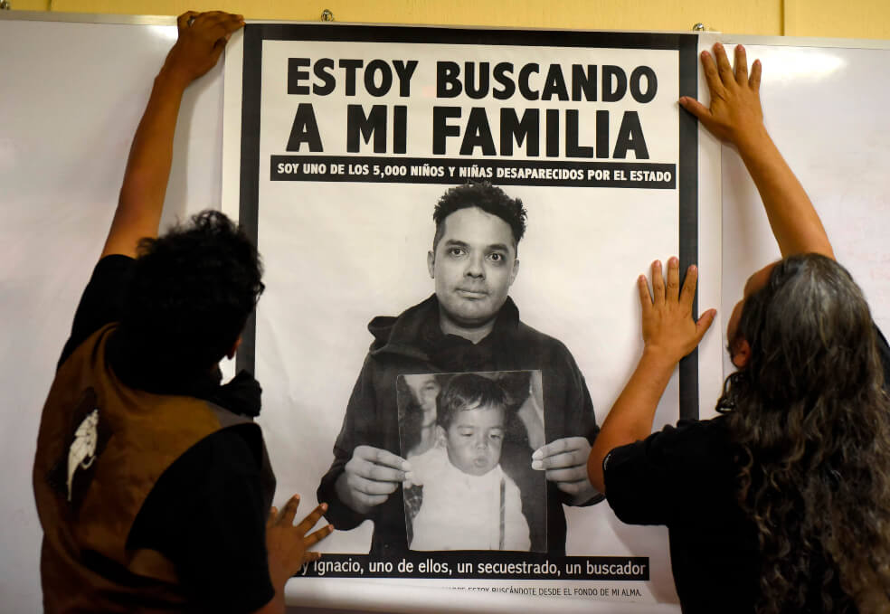 El incierto destino de miles de niños durante la guerra en Guatemala
