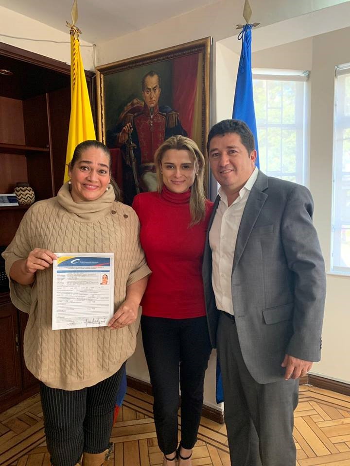 Es una verdadera tragedia lo que ocurre en el Putumayo. Será gobernado por el hampa. Nadie hace nada y a nadie le importa. Un departamento lleno de coca, con minería criminal y dominado por criminales.