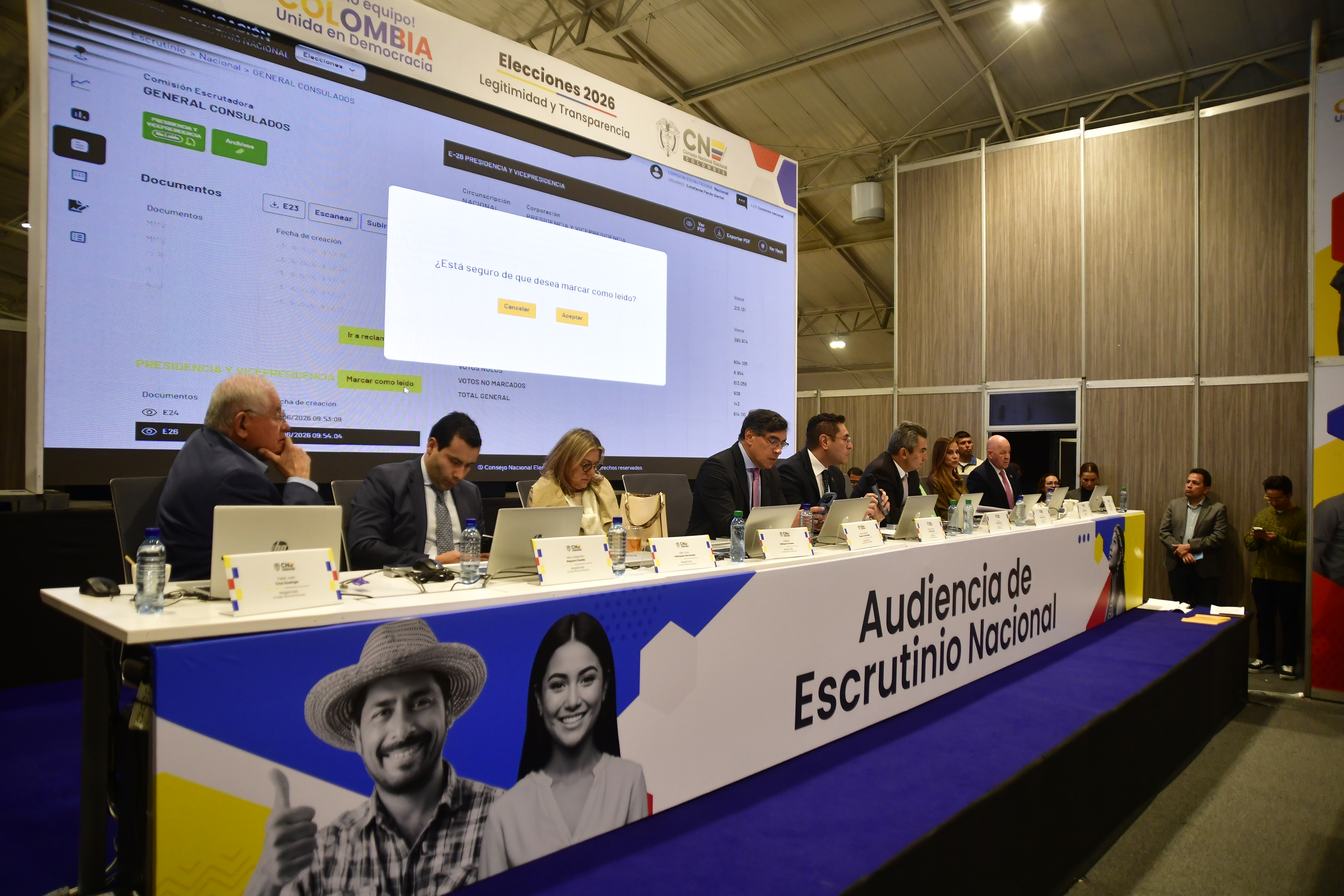 Audiencia de Escrutinio Nacional a cargo de Cristian Ricardo Quiroz Romero, presidente del Consejo Nacional Electoral (CNE) luego de finalizar las elecciones presidenciales segunda vuelta