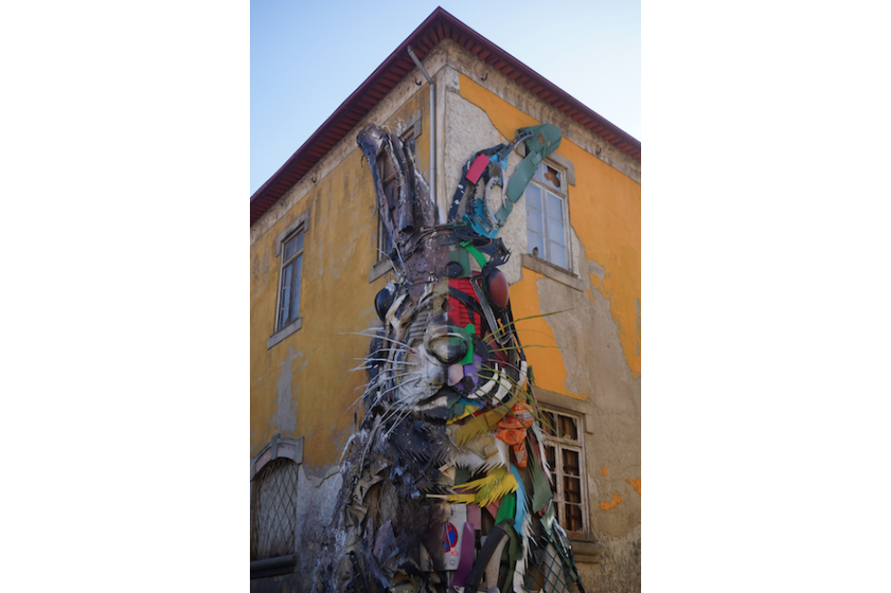 Half rabbit, en la zona de Gaia en Porto.