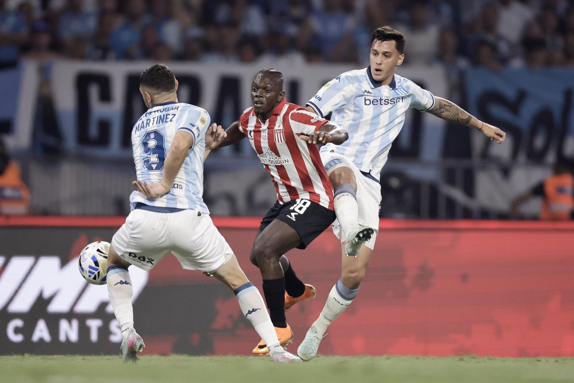 Edwuin Cetré se consagró campeón con Estudiantes de la liga de Argentina