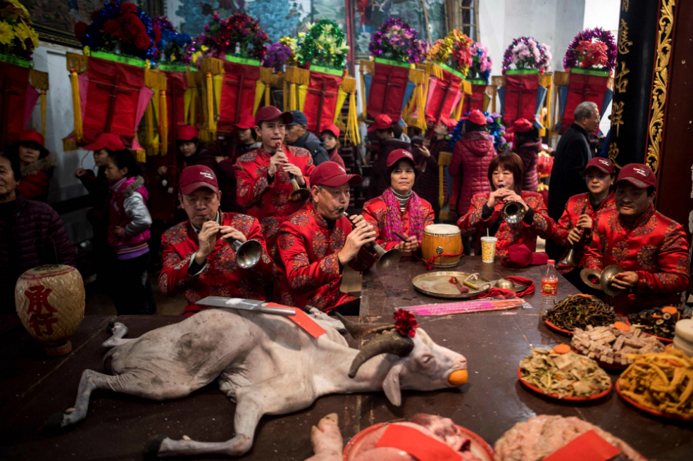 China: las impactantes imágenes del festival religioso de los pescadores de Fuijan