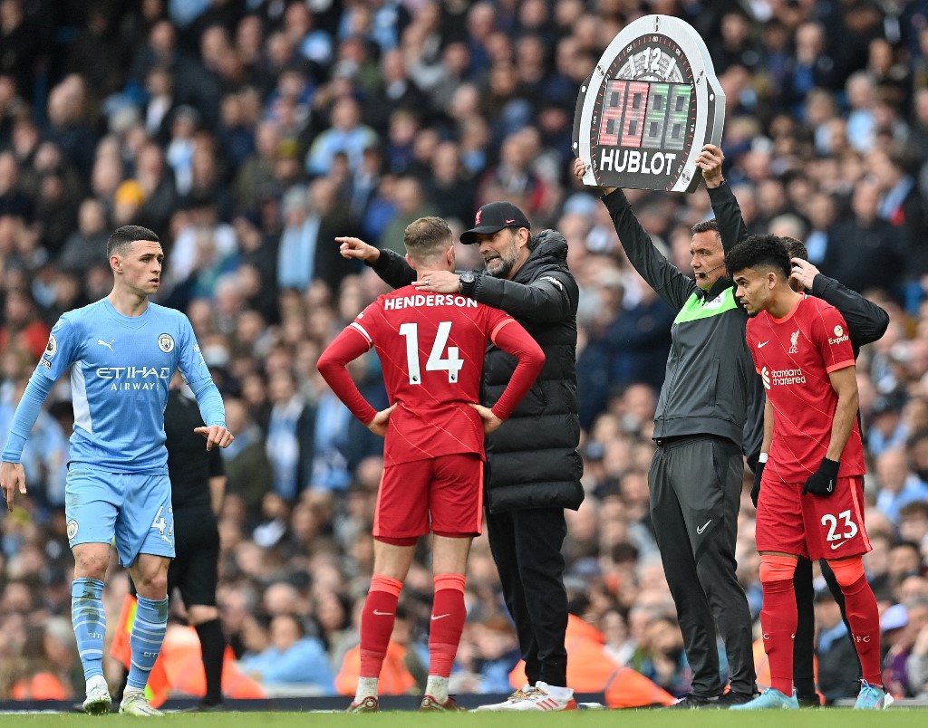 Luis Díaz, presente en el partidazo entre Manchester City y Liverpool