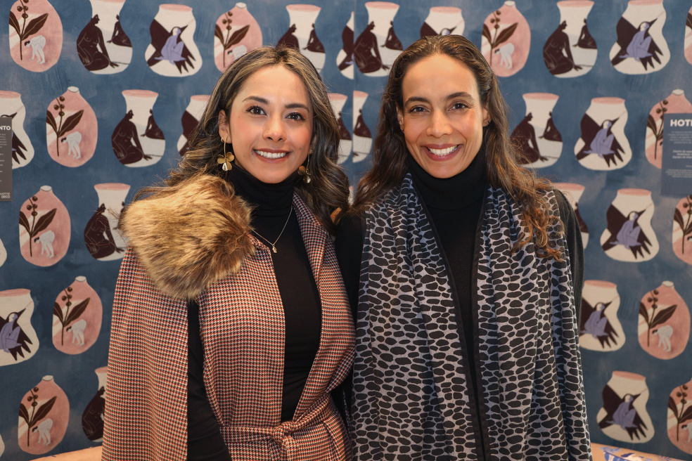 Lafayette lanza por primera vez telas de autor para el mercado de decoración
La colección RUPESTRE busca dar vida a espacios para el hogar y de alto tráfico como hoteles y oficinas.
Entre las micro colecciones, Decorativos Rupestre y textiles sostenibles, se destaca la colaboración con diseñadores locales como Olga Piedrahíta y la elaboración de textiles con hilos reciclados a base de botellas PET recicladas.
