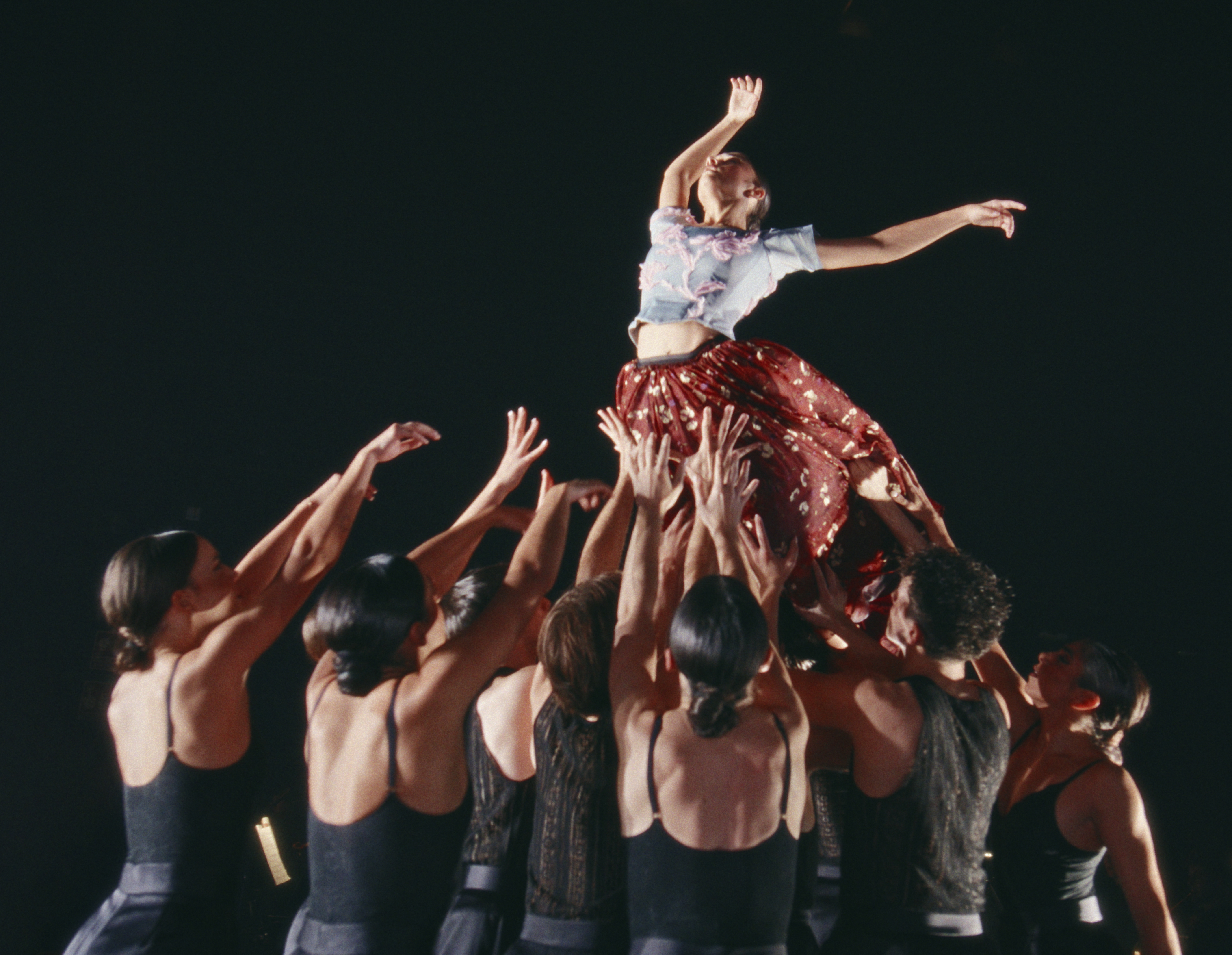 “Viaje al amor brujo”, la obra que revive una vieja leyenda gitana, llega al Teatro Mayor