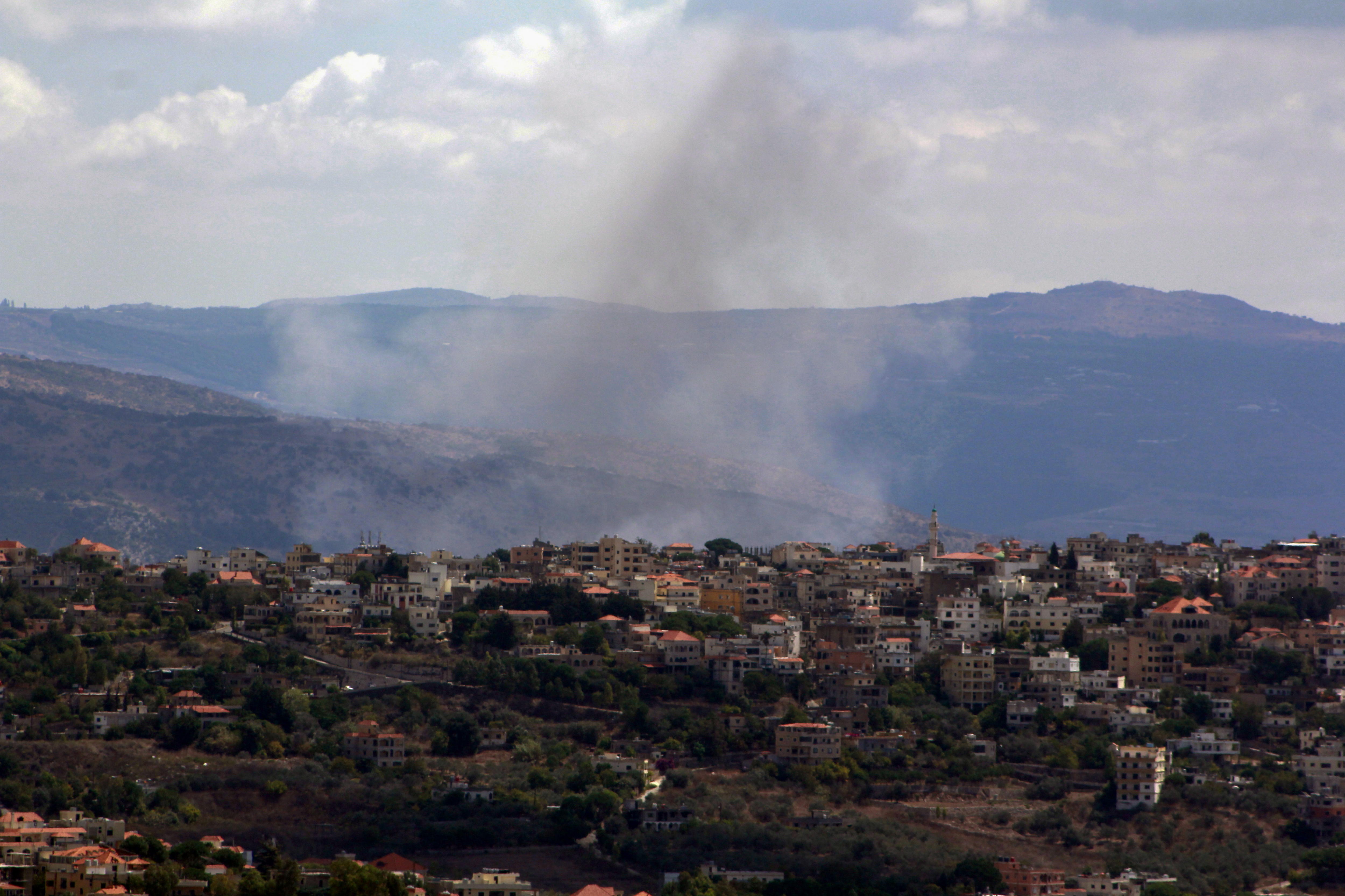 Israel bombardea a Hezbolá tras semana de ataques en Líbano, ¿viene una escalada?