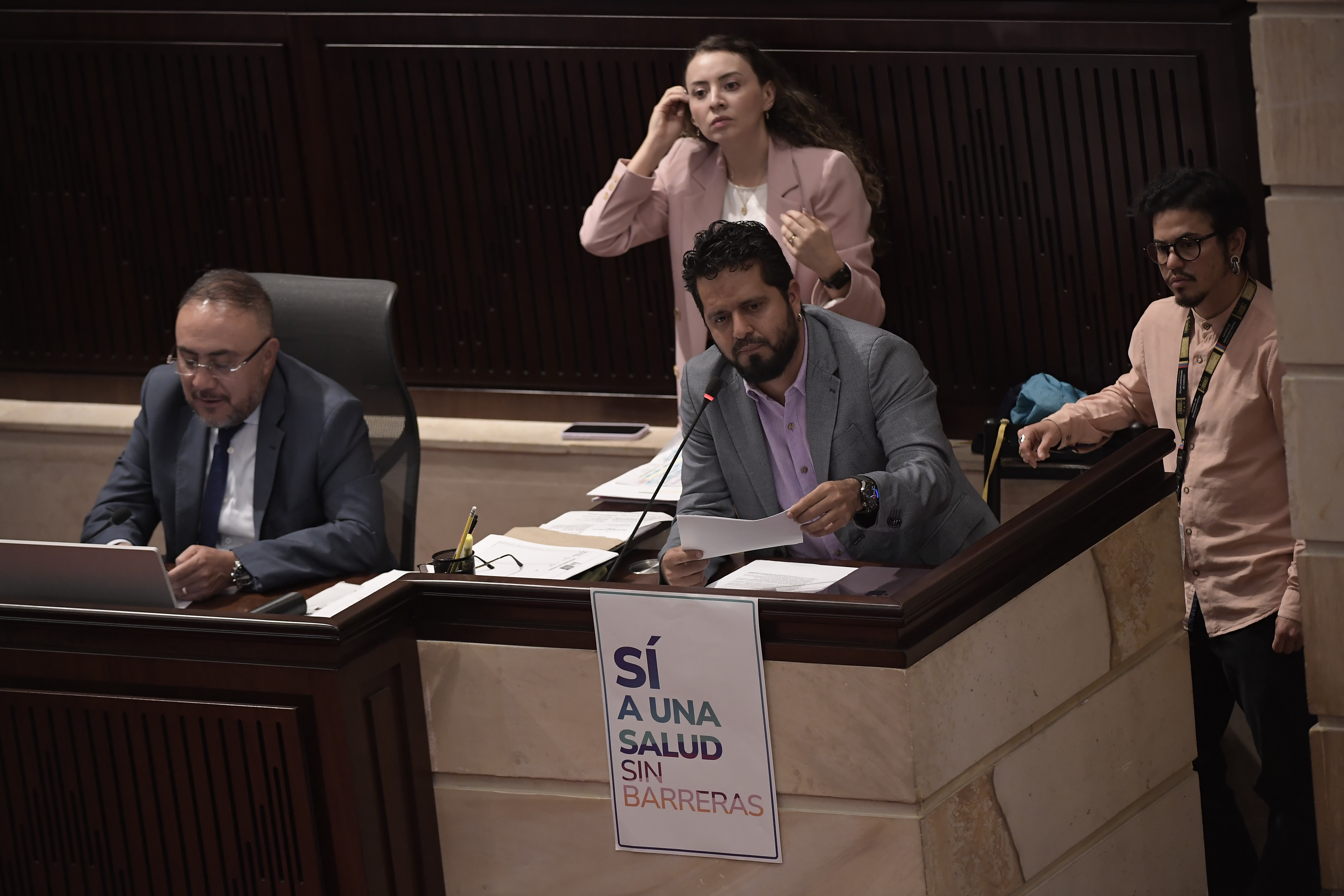 Debate de reforma a la salud terminó este martes sin avanzar en ningún artículo