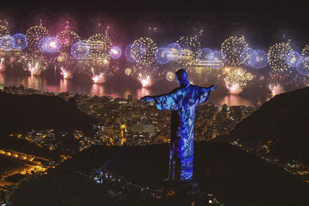 Fiesta de Año Nuevo en Río de Janeiro atrajo récord de 2,8 millones personas