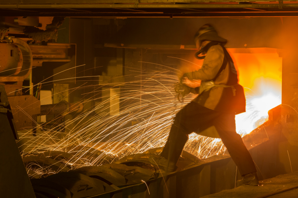 Los tuits, más que China, son un riesgo para las materias primas