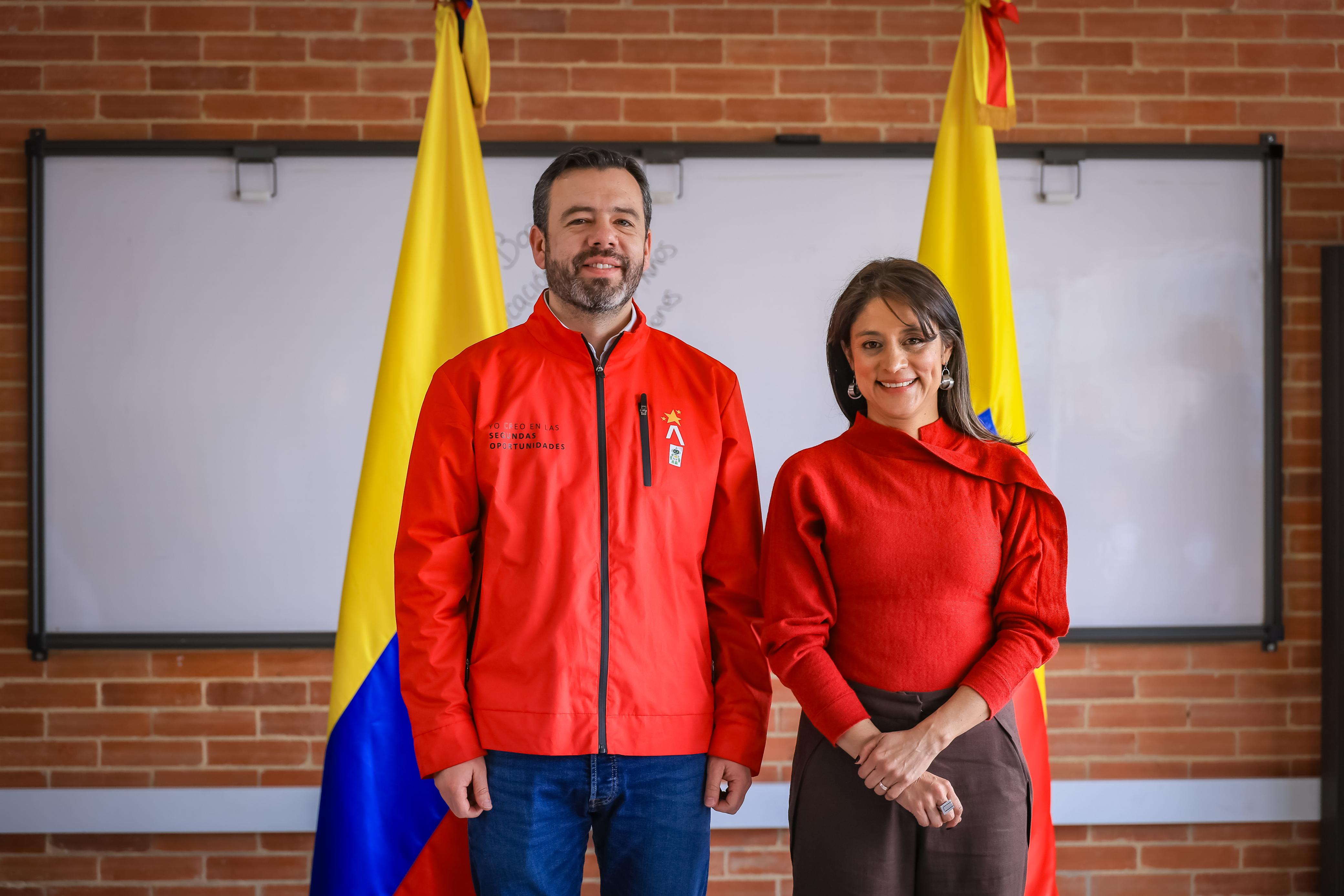 Julia Rubiano se posesionó como la nueva secretaria de Educación