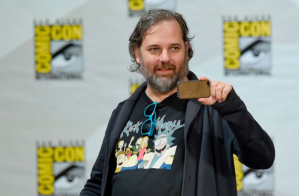 Creador de la serie «Community» pidió perdón por haber acosado a guionista