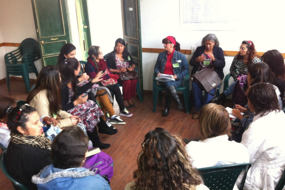 Distrito gradúa 211 mujeres en Bogotá de Escuela de Formación Política