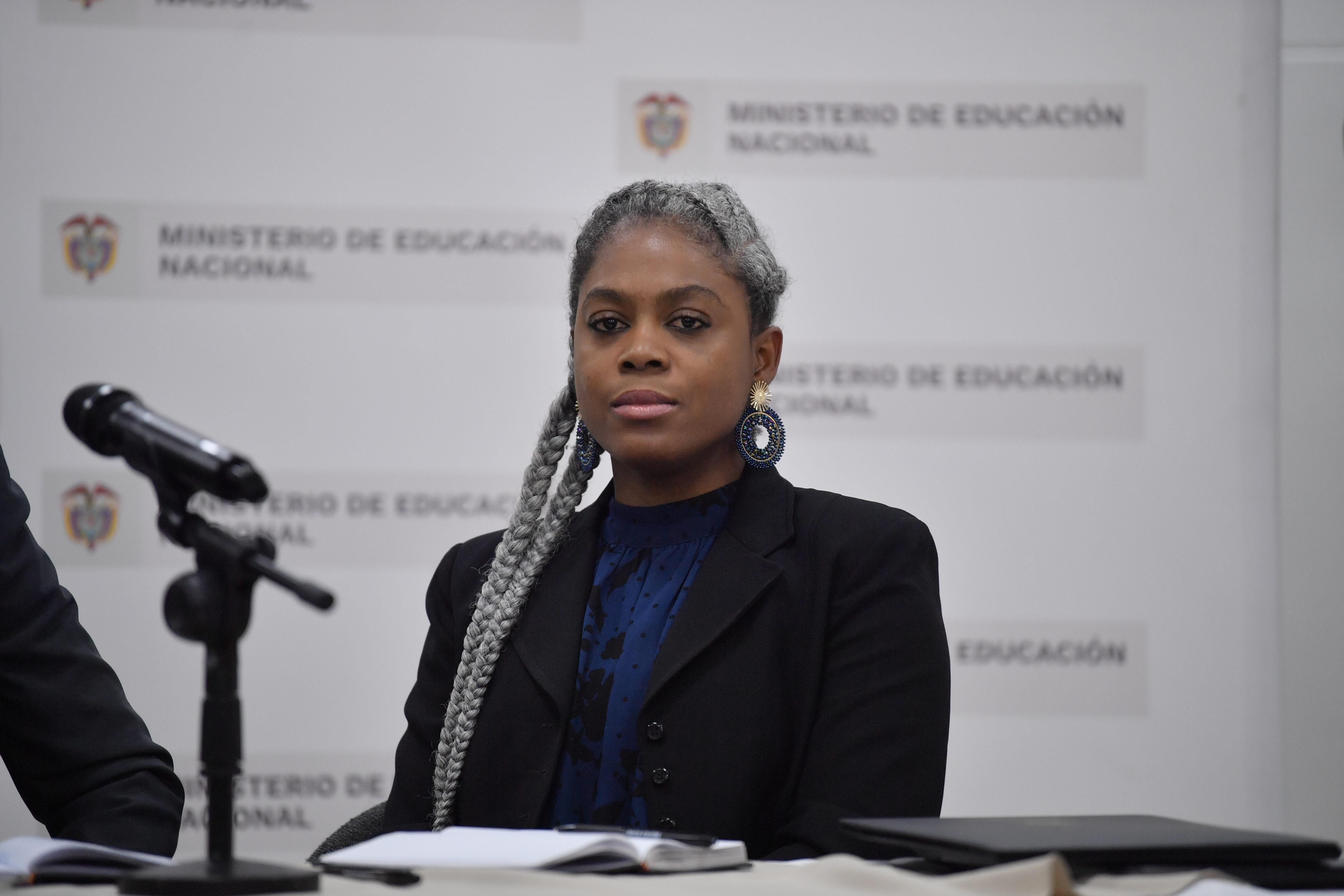 “Reitero el compromiso de trabajar por una educación de calidad”: Aurora Vergara