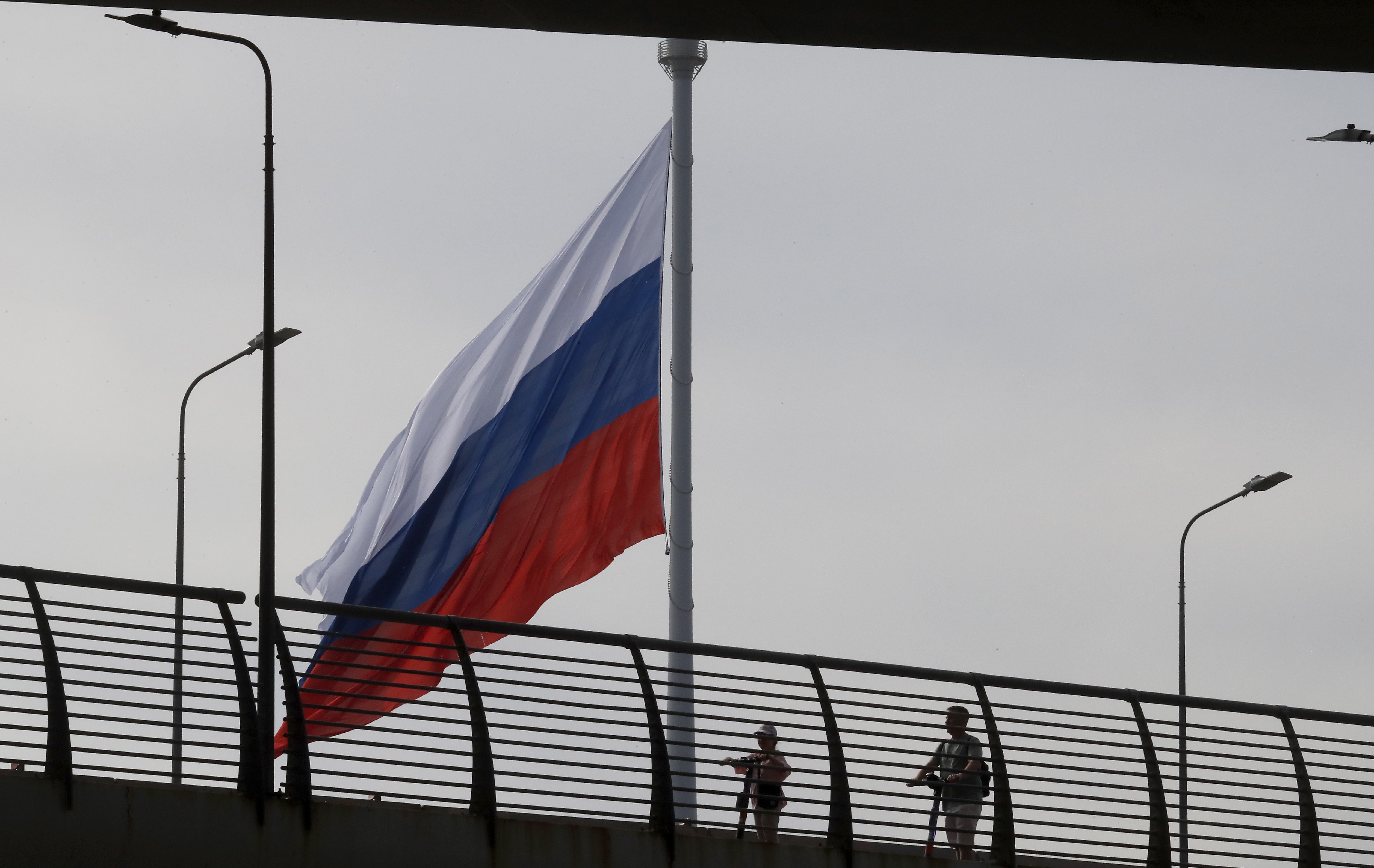 Rusia encarcela y censura a un sacerdote por criticar la ofensiva contra Ucrania