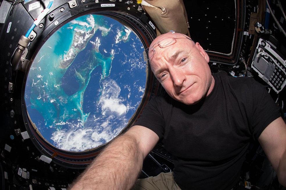 Scott Kelly, astronauta que duró casi un año en la Estación Espacial Internacional: “Una de las cosas que más extrañaba mientras estaba en el espacio era poder salir", Scott KellyNASAEn un artículo para el New York Times, Scott Kelly, un astronauta retirado de la NASA que pasó casi un año a bordo de la Estación Espacial Internacional (EEI), escribió estas recomendaciones: