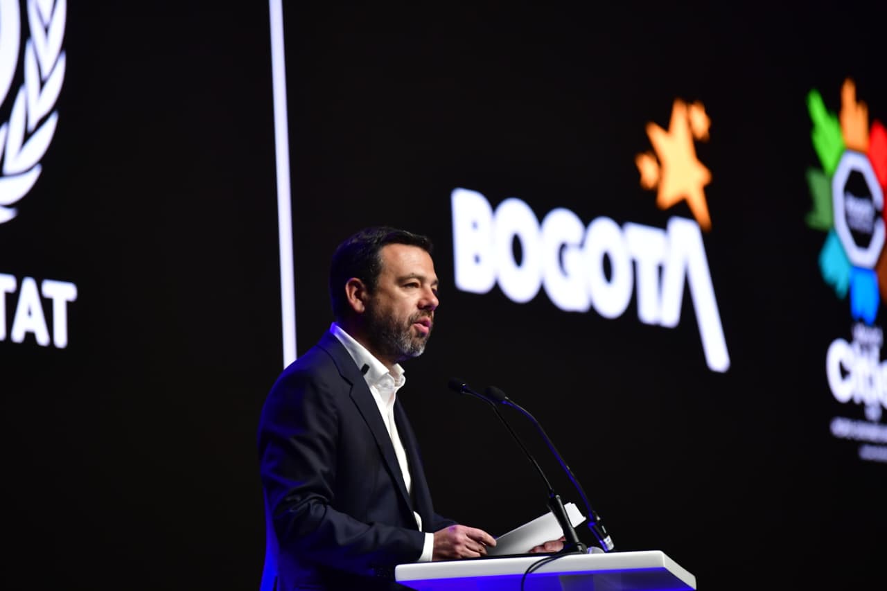 “Bogotá está lista para liderar los grandes cambios que exige el mundo”: Galán
