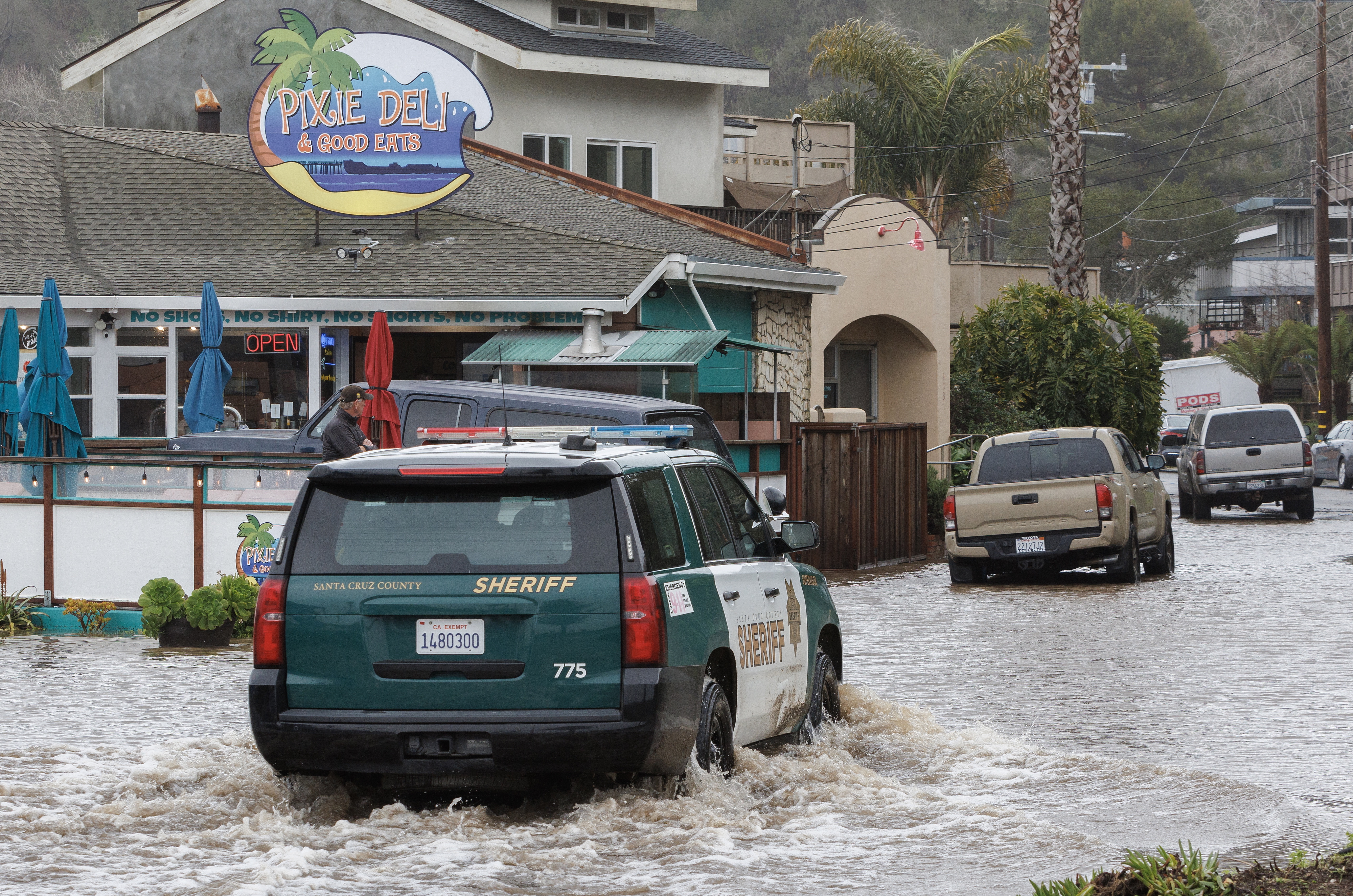 Biden declara estado de catástrofe en California por fuertes lluvias