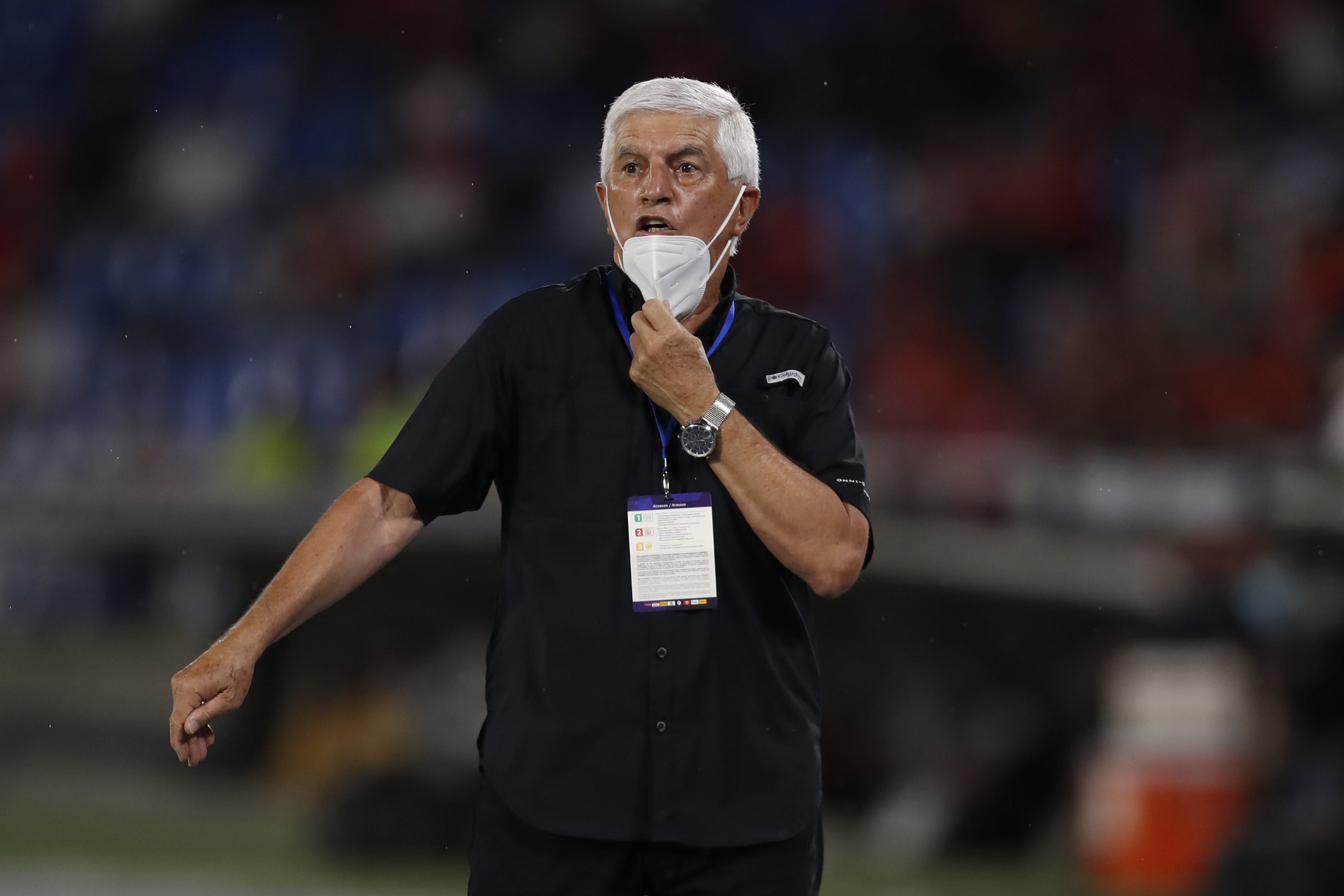 Julio Comesaña no seguirá como técnico de Medellín