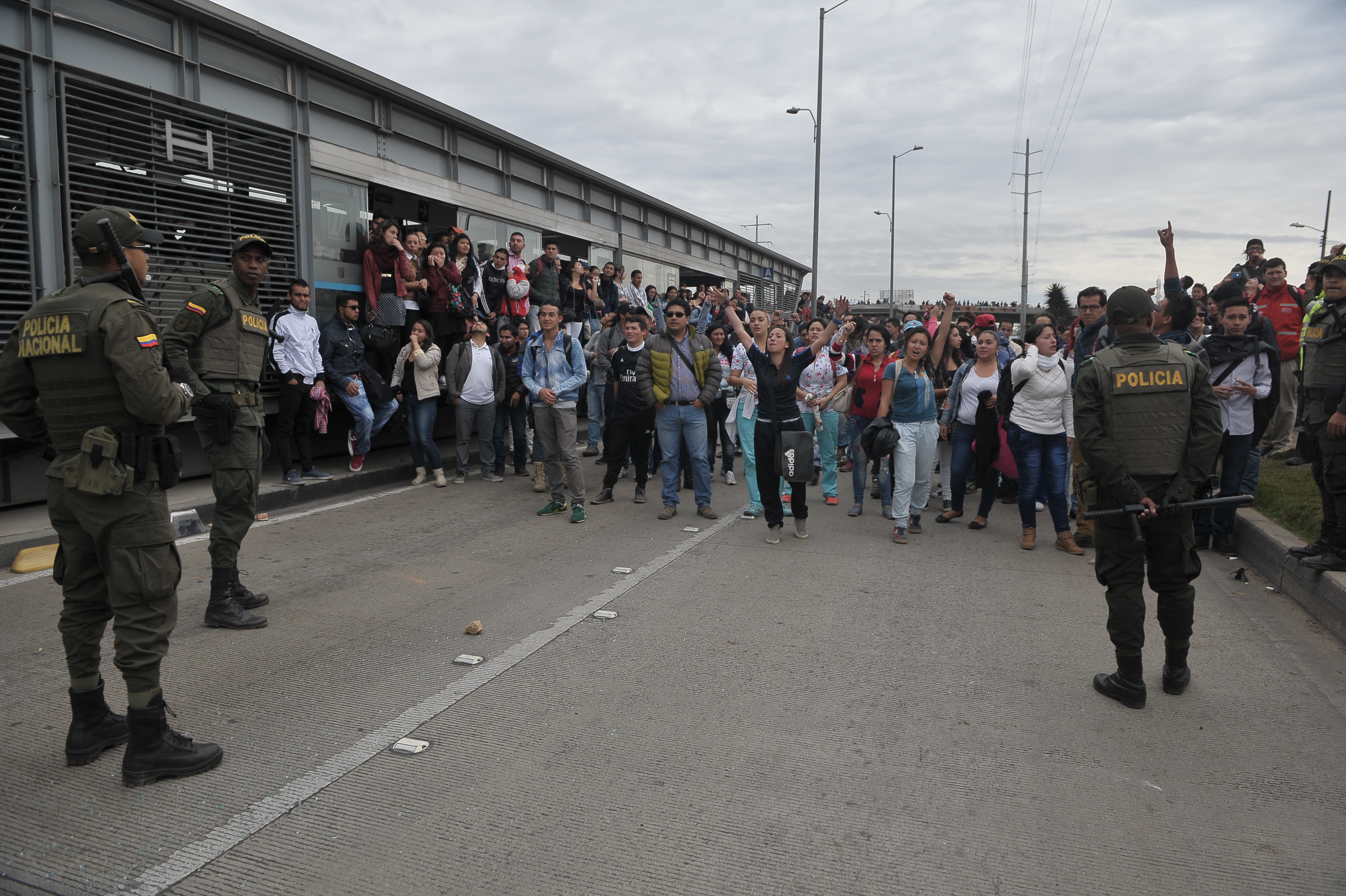 Disturbios, marchas y bloqueos protagonizados por los ciudadanos de Soacha, inconformes con el servicio de Transmilenio.