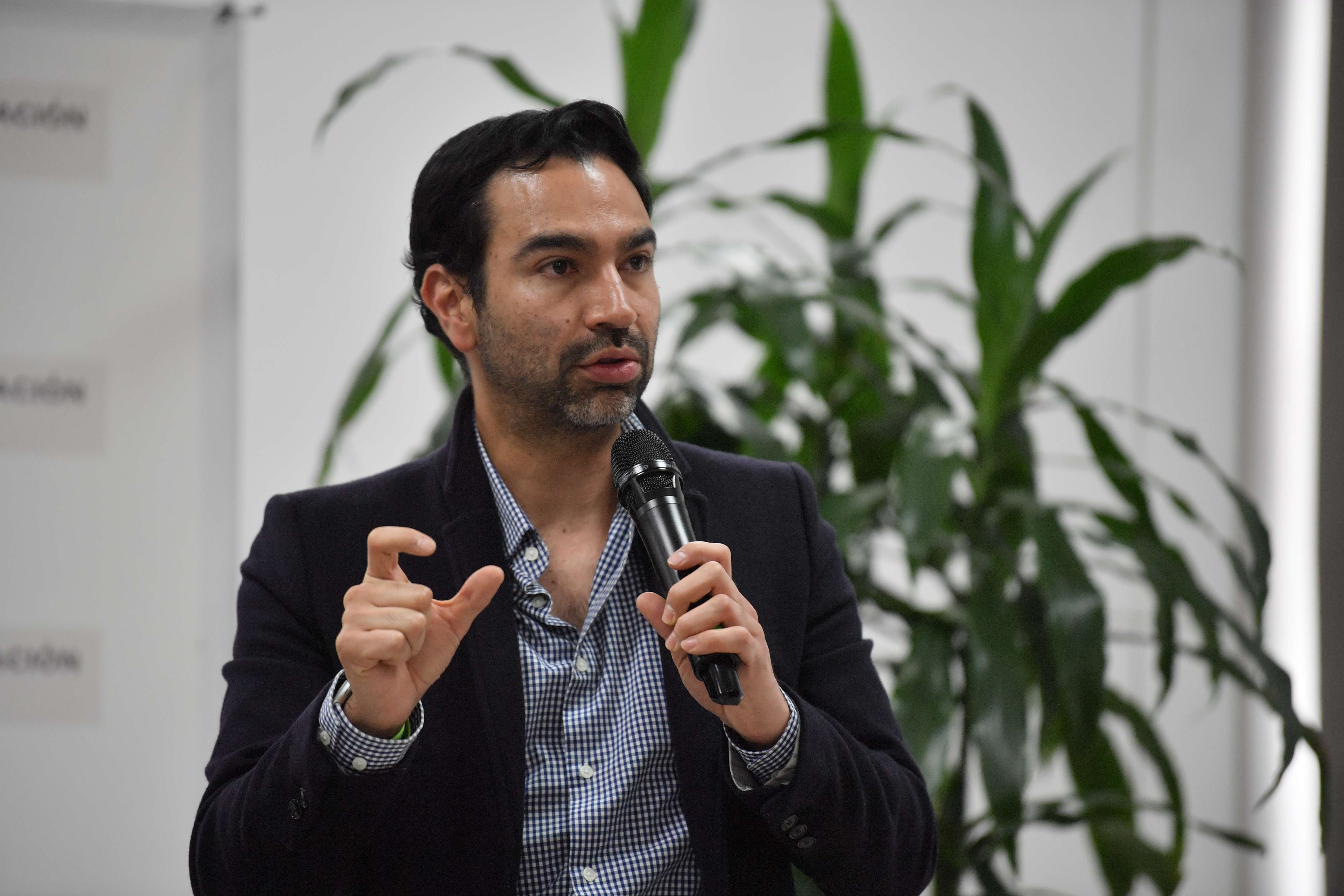 Citan a control político al presidente del Icetex, Mauricio Toro