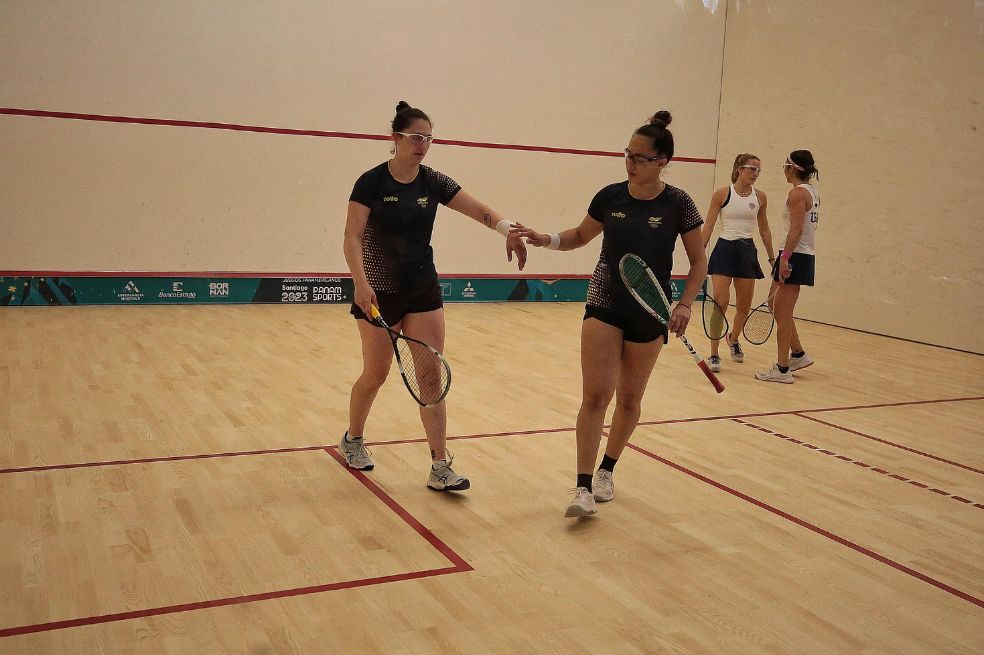 Colombia, oro en squash en la modalidad de dobles femenino.