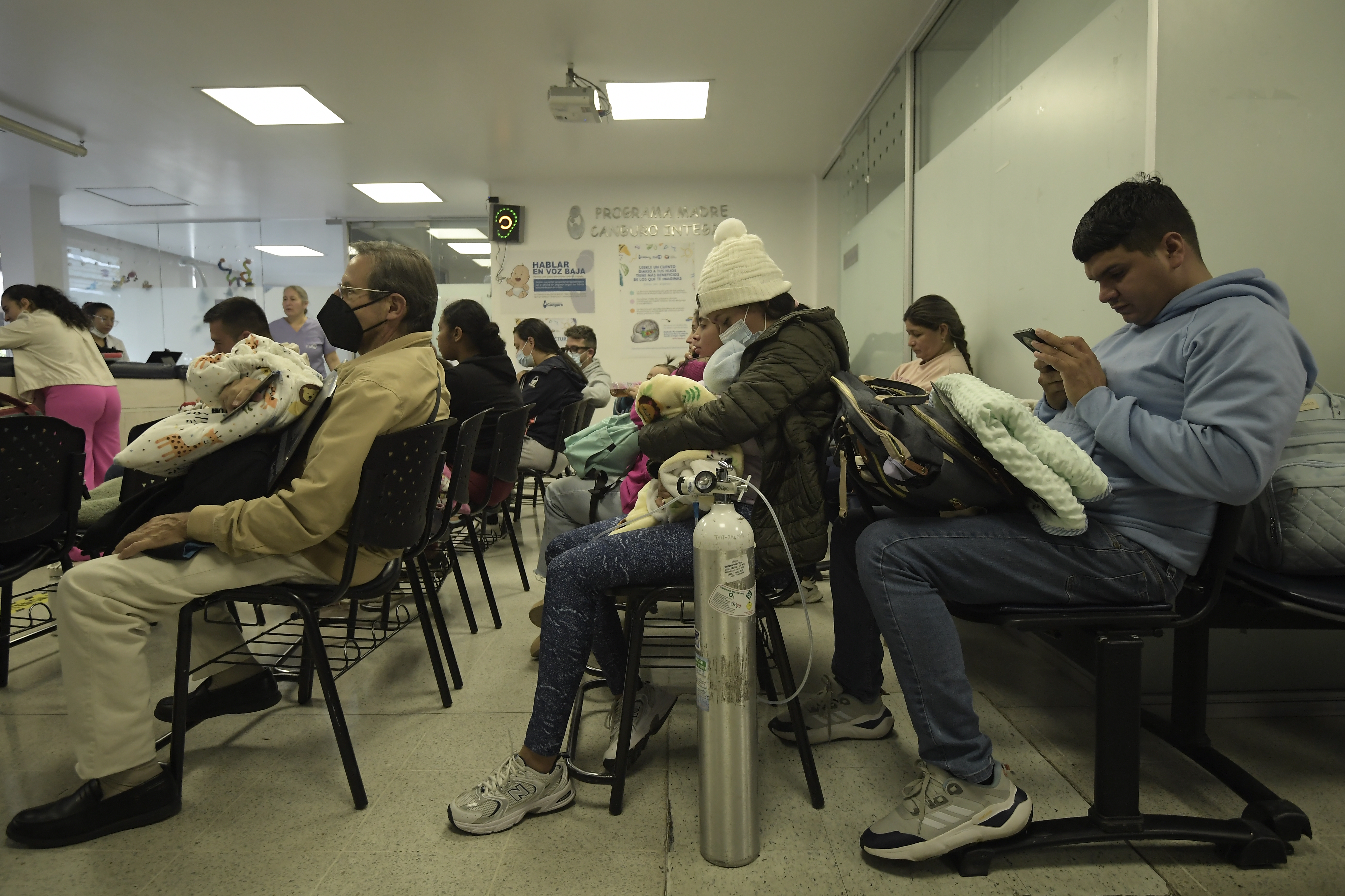 Servicio de Urgencias del Hospital San Ignacio tiene sobreocupación del 651 %
