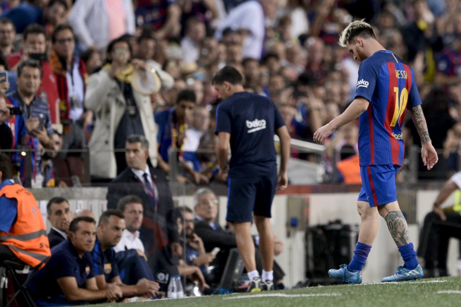 Messi, tres semanas de baja por una rotura del aductor