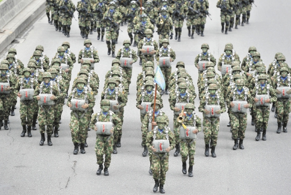 ¿Reducir el Ejército en el posconflicto?