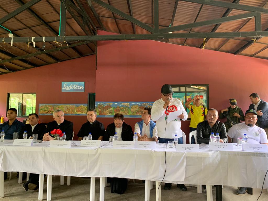 En su visita, el Nuncio Apostólico resaltó la relación que han logrado establecer los excombatientes y la comunidad.