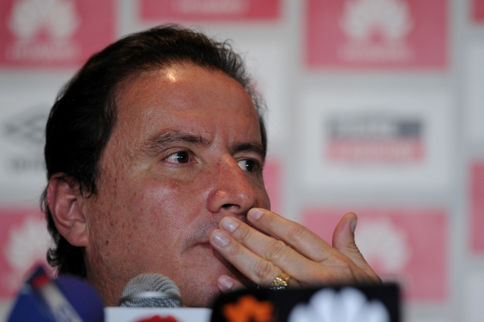 «Hay un arreglo verbal para que Costas continúe con Santa Fe»: César Pastrana