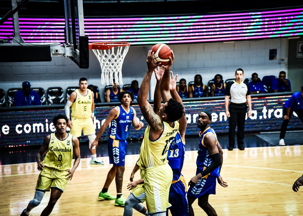 La selección de baloncesto sigue en carrera a los Juegos Olímpicos 2024
