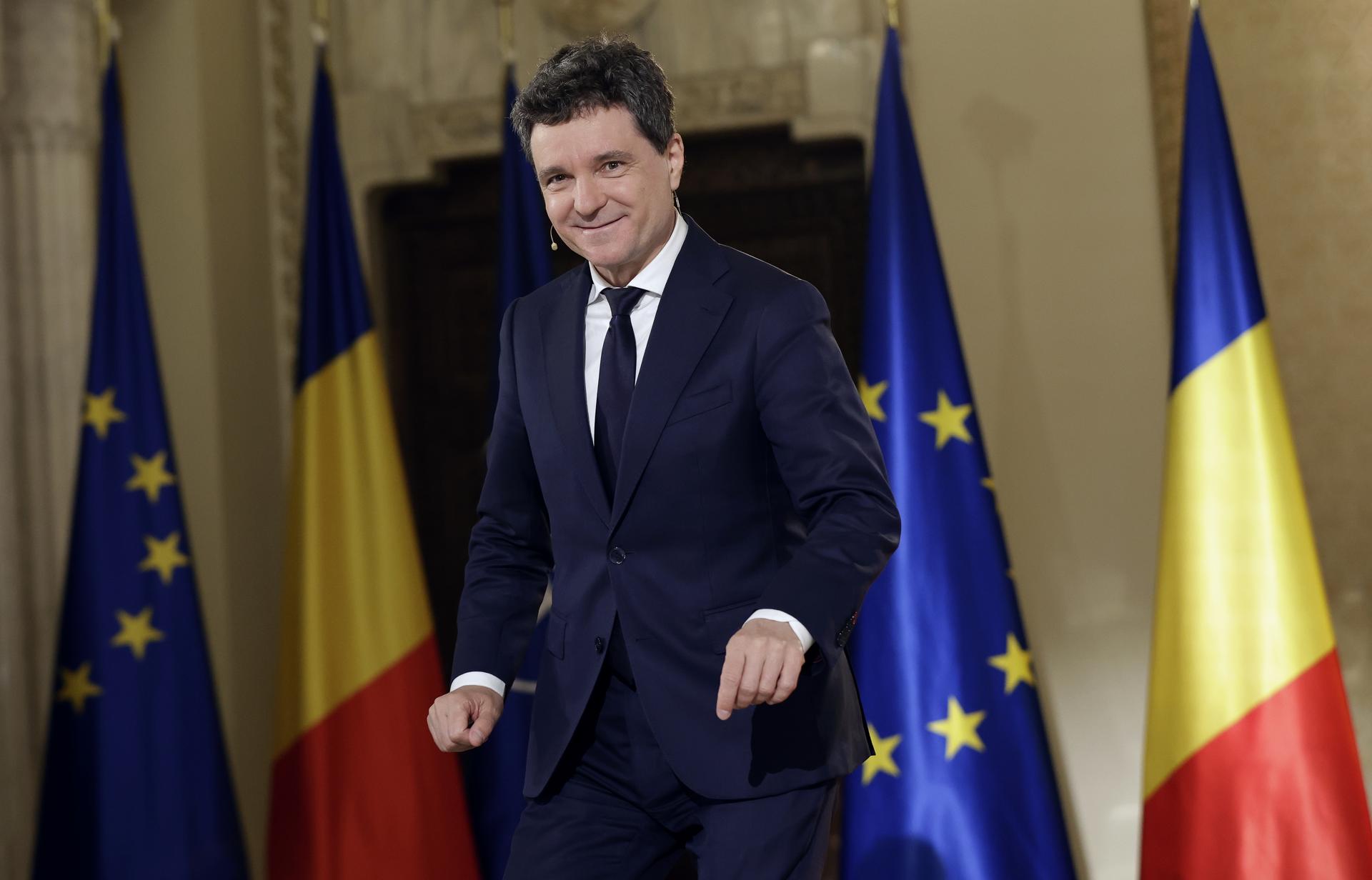Rumanía vota por proyecto proeuropeo y los conservadores ganan en Portugal