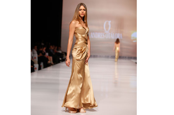La moda en Cali se viste de dorado